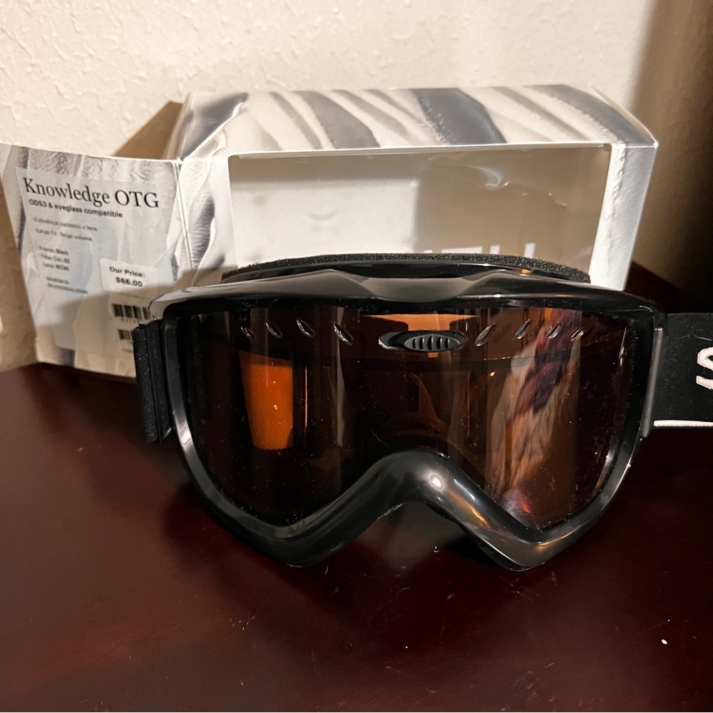 SMITH Knowledge OTG RC36 Black Carbonic x Lens